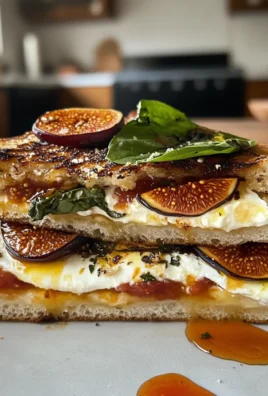 Delicious Creamy Fig and Burrata Pizza Sandwich
