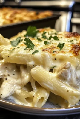 Creamy Delicious Chicken Alfredo Pasta Bake