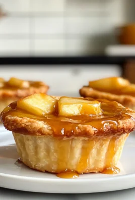 Delicious Easy Muffin Tin Mini Apple Pies