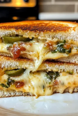 Ultimate Spicy Jalapeno Popper Grilled Cheese Sandwich