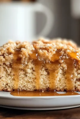 Irresistible Cardamom Coffee Cake Recipe with Crumb Topping